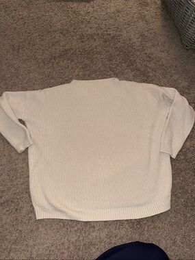 Cream Ribbed Knit Sweater Mockneck, size s/m